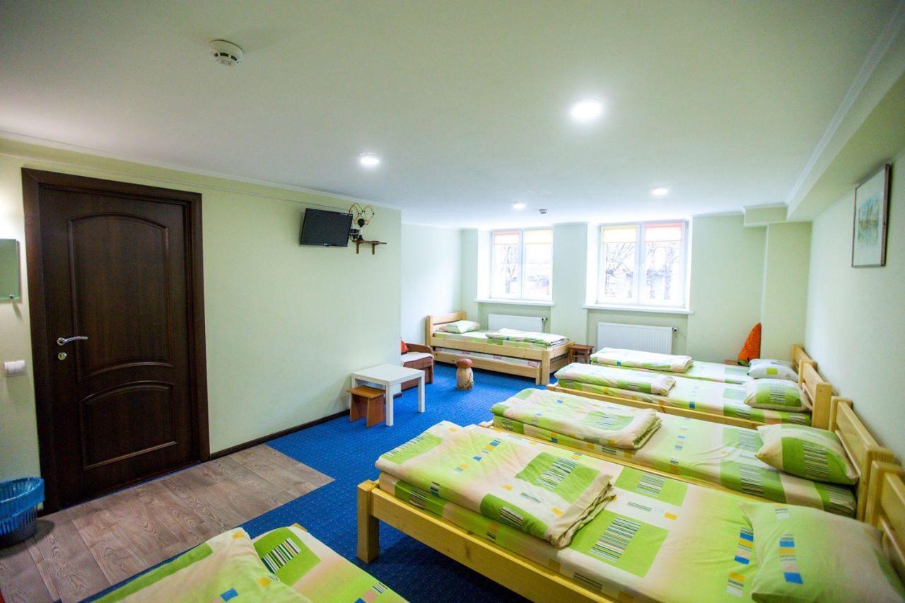 Apart Hotel Avinos ลวีฟ ภายนอก รูปภาพ